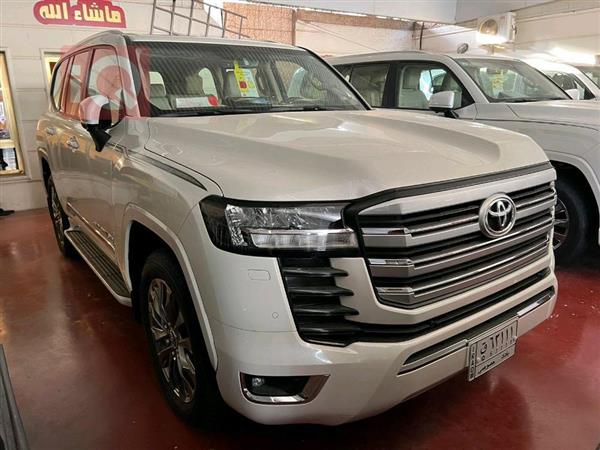 Toyota for sale in Iraq